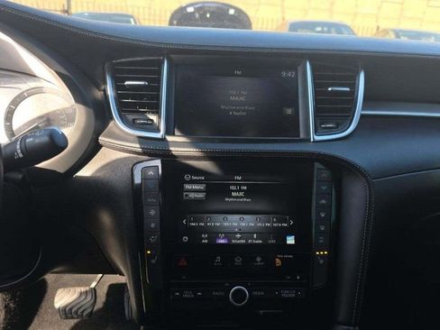 Used 2021 INFINITI QX50 Luxe w/ Appearance Package image 7