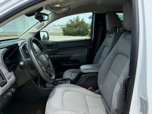 Used 2017 Chevrolet Colorado W/T w/ WT Convenience Package AWD/4WD image 12