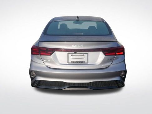 Used 2024 Kia Forte GT-Line w/ GT-Line Premium Package FWD image 6