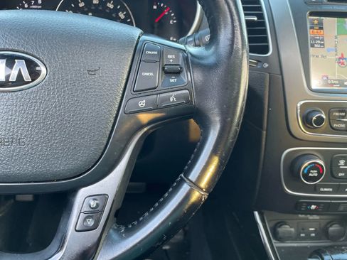 Used 2014 Kia Sorento SX w/ 3rd Row Package image 27