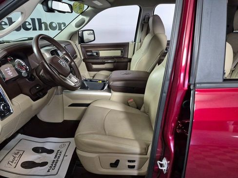 Used 2017 RAM 1500 Laramie w/ Convenience Group image 9