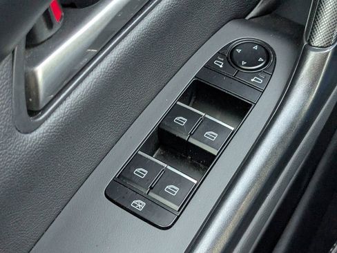 Used 2025 MAZDA CX-50 AWD 2.5 S w/ Preferred Package image 22