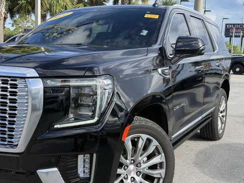 Used 2022 GMC Yukon Denali w/ Denali Premium Package RWD image 5