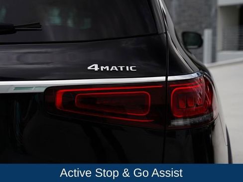 Used 2023 Mercedes-Benz GLS 450 4MATIC image 12