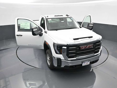 Used 2025 GMC Sierra 2500 Pro w/ Convenience Package image 38