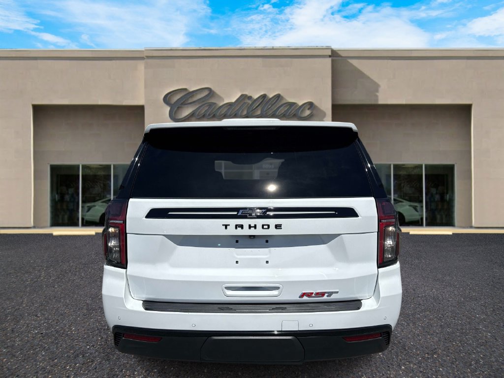 Used 2024 Chevrolet Tahoe RST w/ Luxury Package AWD/4WD image 4