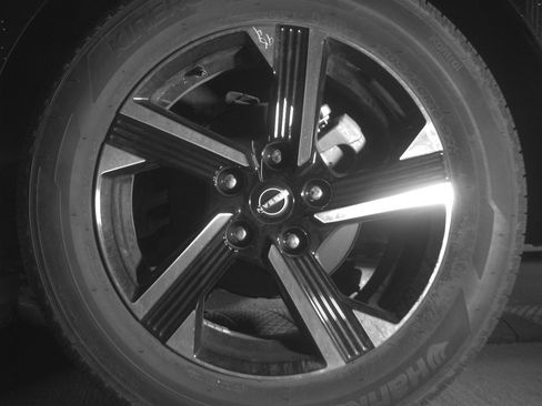 Used 2025 Nissan Sentra SV FWD image 13