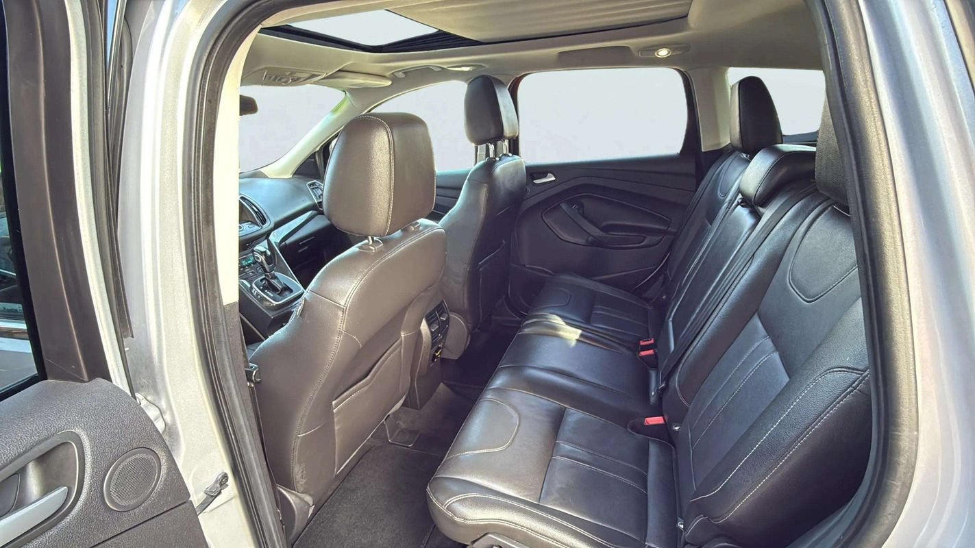 Used 2013 Ford Escape Titanium w/ Parking Technology Pkg AWD/4WD image 15