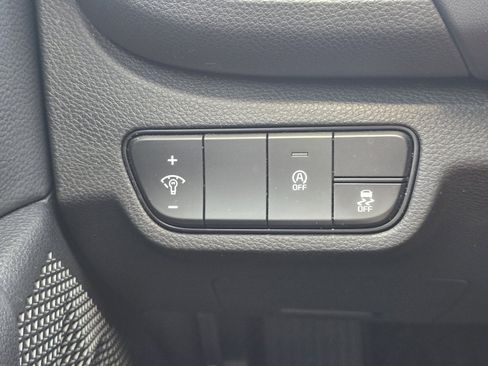 Used 2024 Kia Seltos EX FWD image 22