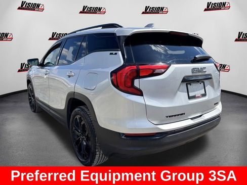 Used 2021 GMC Terrain SLE w/ Driver Convenience Package AWD/4WD image 8