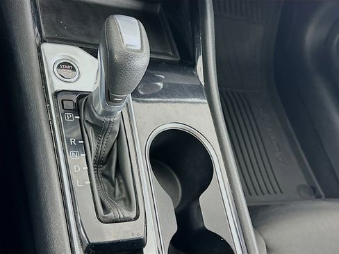 Used 2021 Nissan Altima 2.5 SV FWD image 23