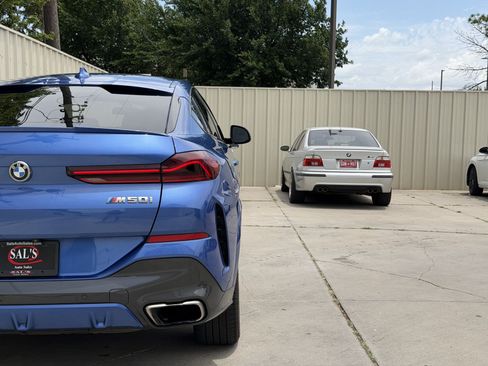 Used 2020 BMW X6 M50i w/ Premium Package AWD/4WD image 10