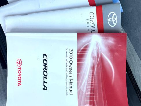 Used 2010 Toyota Corolla image 24