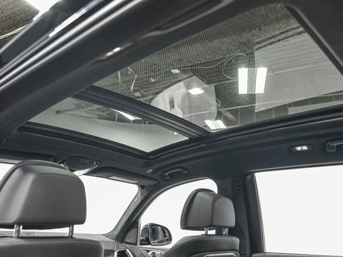 Used 2023 BMW X7 xDrive40i w/ Executive Package image 26