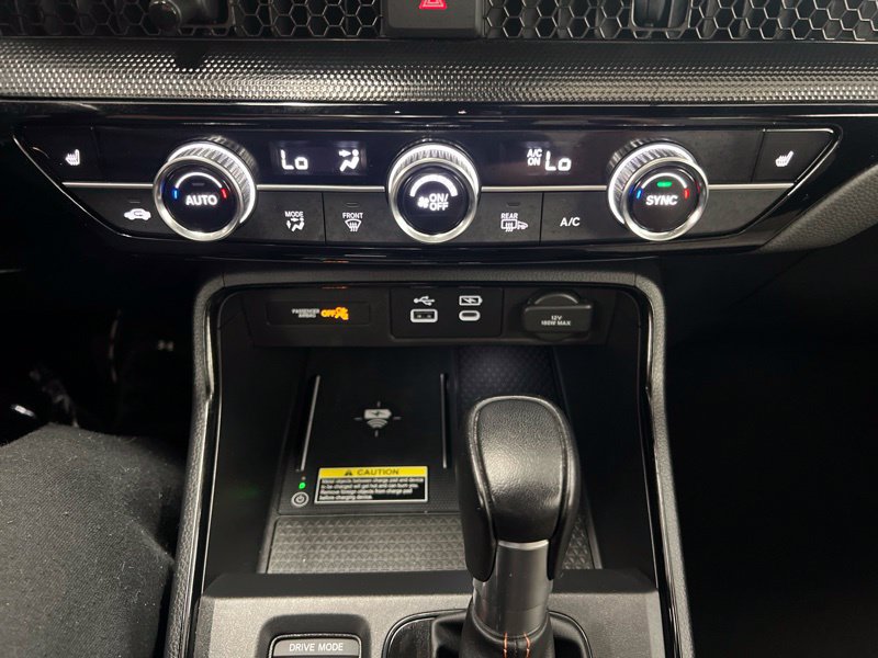 Used 2025 Honda CR-V Sport Touring image 31