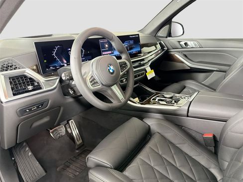New 2026 BMW X5 xDrive40i w/ M Sport Package image 9