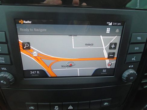 Used 2023 Mercedes-Benz Metris Metris Passenger Van Standard image 19