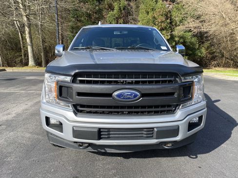 Used 2018 Ford F150 XLT w/ Equipment Group 302A Luxury image 3