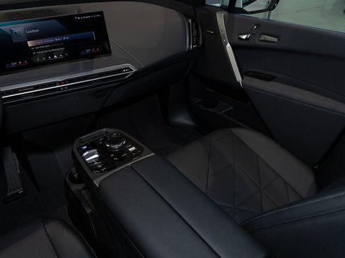 New 2025 BMW iX xDrive50 w/ Premium Package image 36
