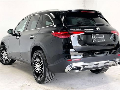 New 2026 Mercedes-Benz GLC 300 4MATIC image 12