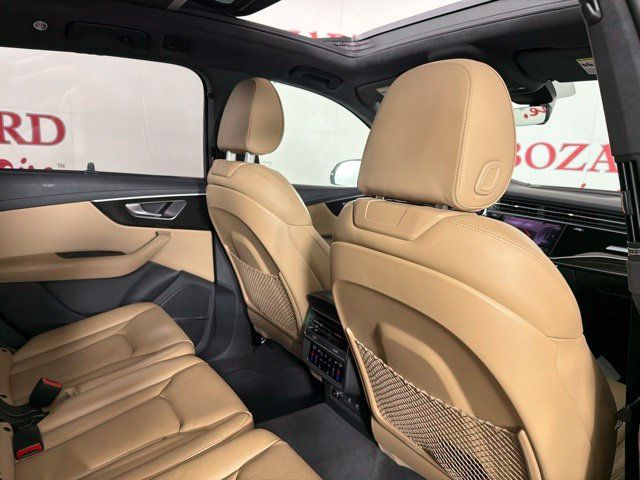 Used 2023 Audi Q7 3.0T Prestige AWD/4WD image 37