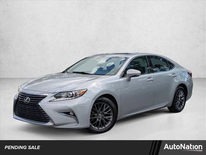 Used 2018 Lexus ES 350 w/ Premier Package