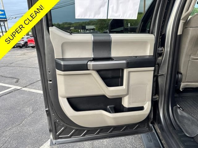 Used 2019 Ford F250 XLT w/ Snow Plow Prep Package AWD/4WD image 21