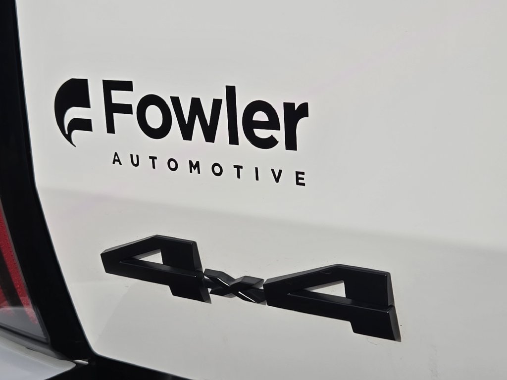 Used 2026 Toyota Tundra Limited AWD/4WD image 14
