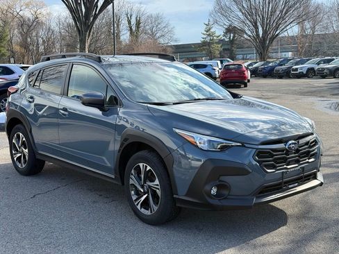 Used 2024 Subaru Crosstrek 2.0i Premium image 4