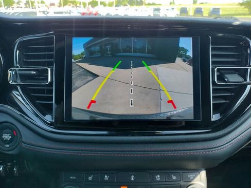Used 2025 Dodge Durango GT AWD/4WD image 32
