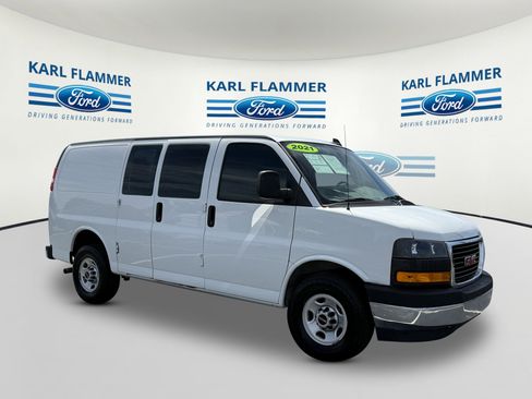 Used 2021 GMC Savana 2500 w/ Driver Convenience Package image 1