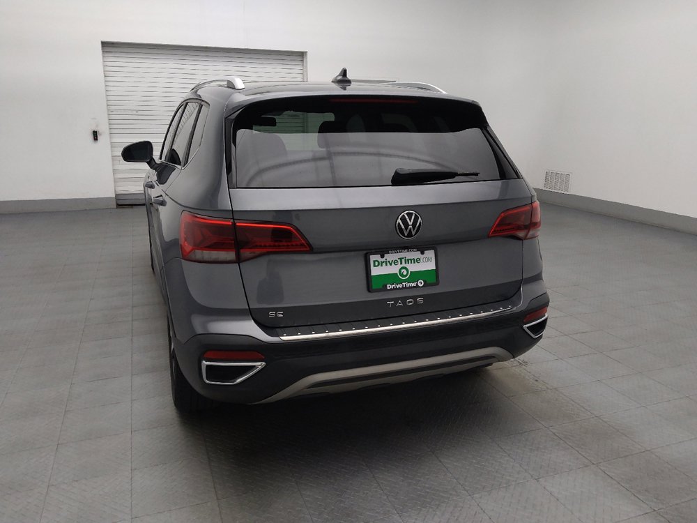 Used 2022 Volkswagen Taos SE FWD image 6