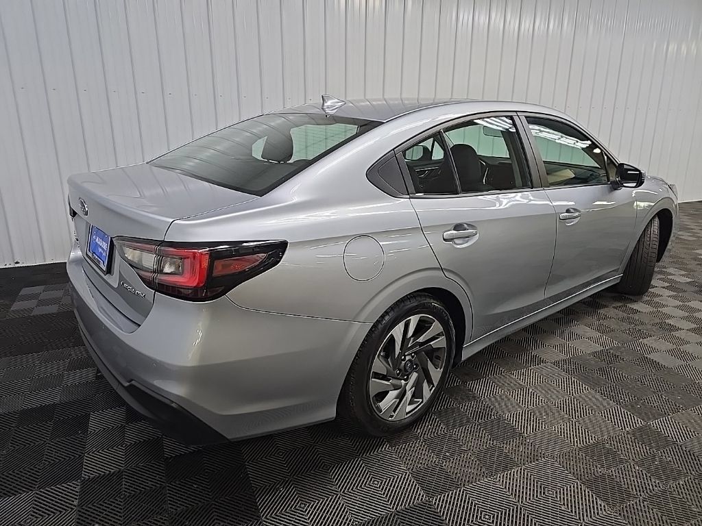Used 2025 Subaru Legacy Limited AWD/4WD image 10