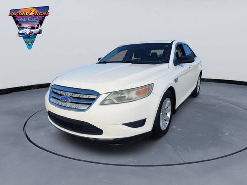 Used 2012 Ford Taurus SE FWD image 1