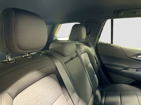 New 2026 Chevrolet Equinox LT w/ Safety and Technology Package FWD image 30