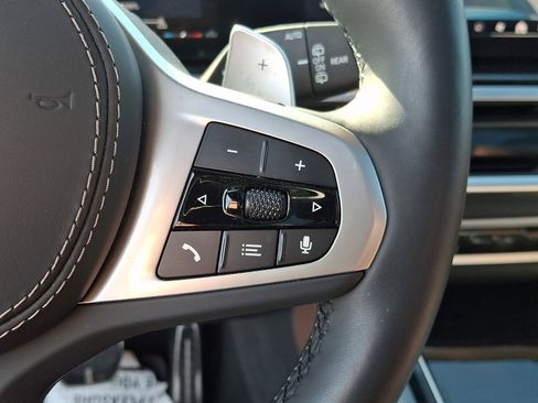 Used 2025 BMW X5 xDrive40i w/ M Sport Package image 23