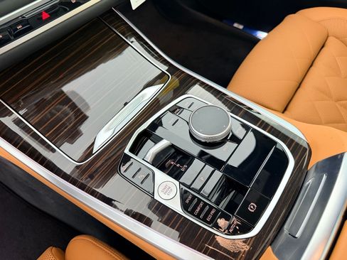 New 2026 BMW X5 xDrive40i AWD/4WD image 15