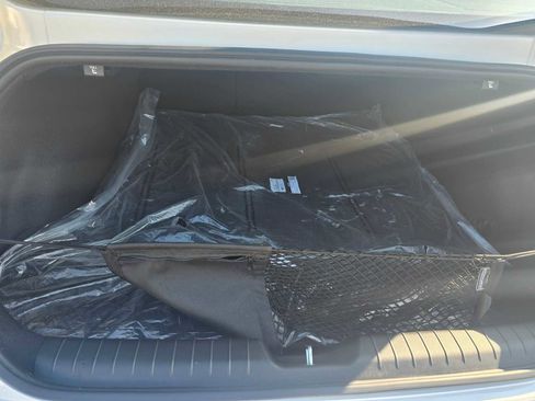 Used 2024 Hyundai Ioniq 6 Limited image 17