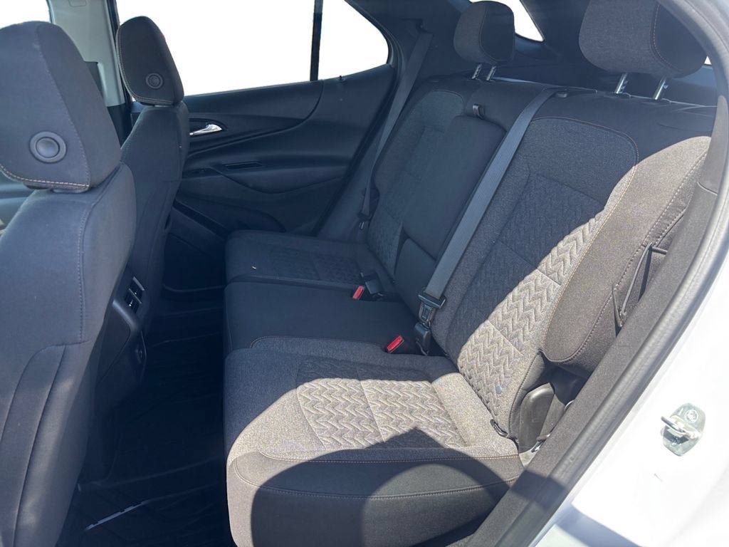 Certified 2024 Chevrolet Equinox LT FWD image 16