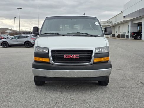 Used 2023 GMC Savana 2500 w/ Driver Convenience Package image 2