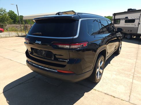 Used 2021 Jeep Grand Cherokee L Limited AWD/4WD image 4