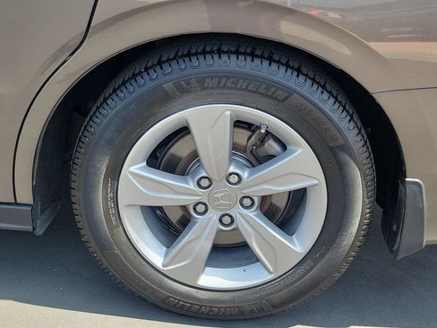 Used 2019 Honda Odyssey EX-L image 33