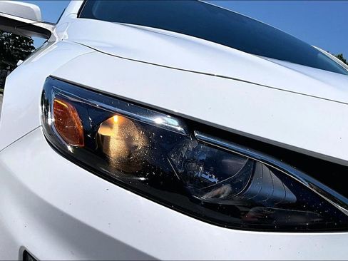 Used 2023 Chevrolet Malibu LT FWD image 30