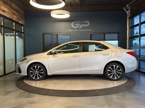 Used 2019 Toyota Corolla SE FWD image 6