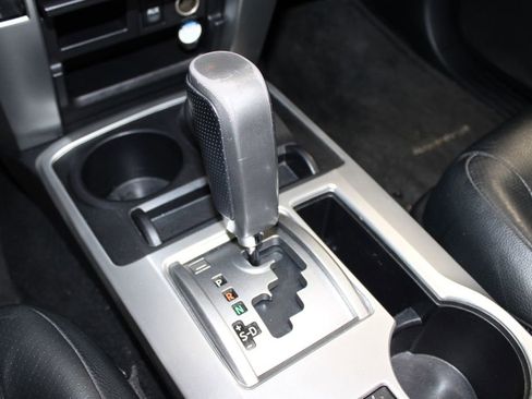 Used 2012 Toyota 4Runner Limited image 30