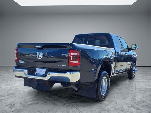 Used 2022 RAM 3500 Limited image 7