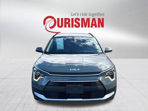 Used 2023 Kia Niro EX image 6