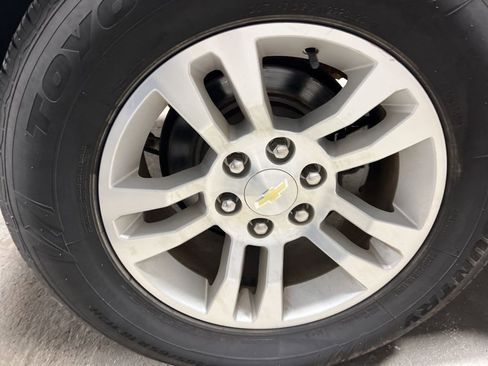 Used 2018 Chevrolet Tahoe LT image 39