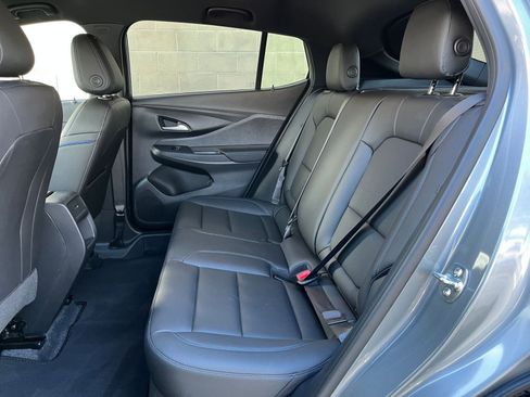 Used 2025 Buick Envista Sport Touring image 25