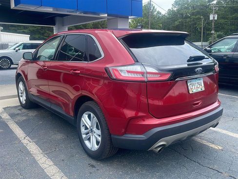 Used 2020 Ford Edge SEL w/ Convenience Package FWD image 3